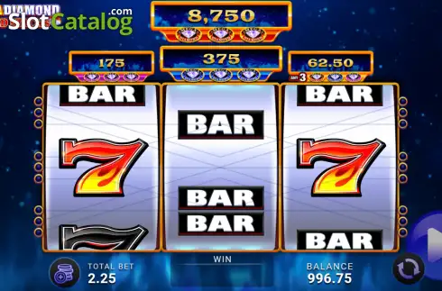 Скрин2. Mega Diamond Wild Stacks слот