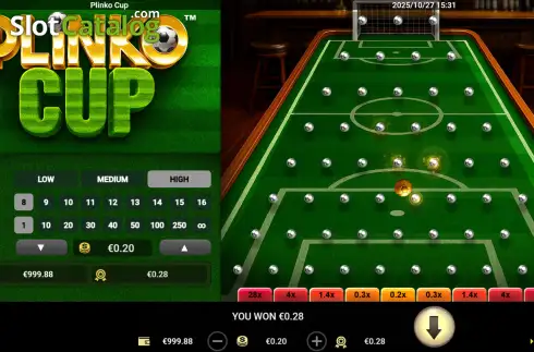Скрин3. Plinko Cup слот