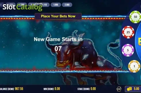 Скрин2. Santas Crashing Bull слот