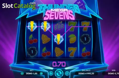 Скрин4. Thunder Mega Sevens слот
