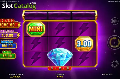 Скрин3. Striking Diamond 3 слот
