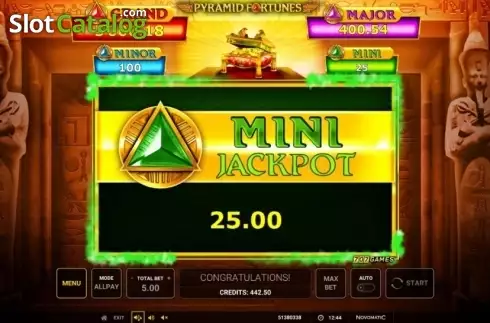 Скрин6. Pyramid Fortunes слот