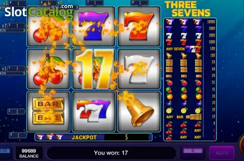 Скрин5. Three Sevens слот