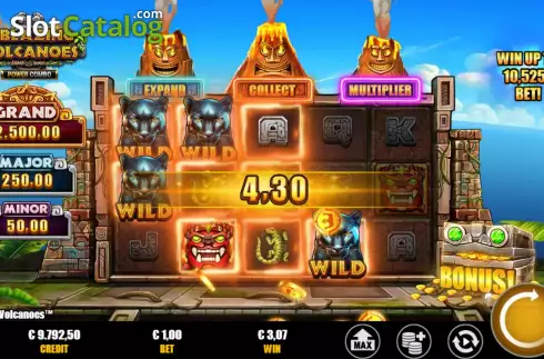 Скрин6. 3 Blazing Volcanoes Power Combo слот