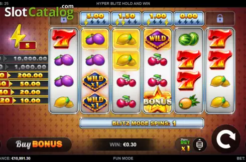 Скрин3. Hyper Blitz Hold and Win слот