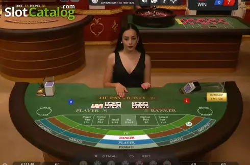 Скрин2. Malta Baccarat слот