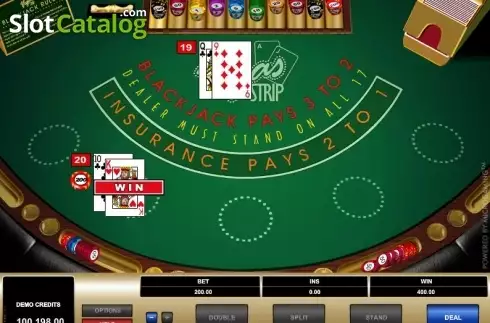 Скрин4. Vegas Strip Blackjack (Microgaming) слот