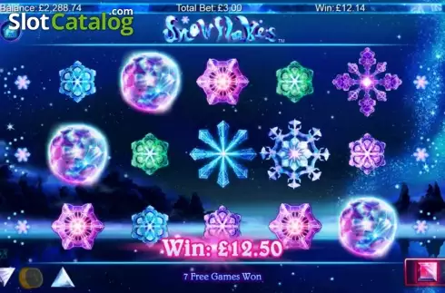 Скрин4. Snowflakes слот