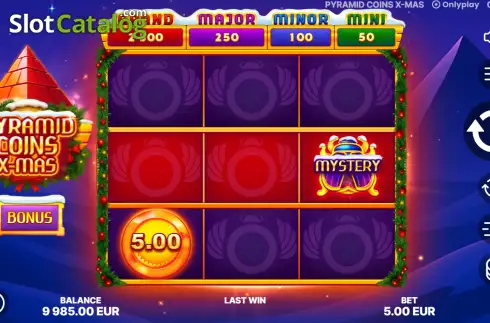 Скрин2. Pyramid Coins X-Mas слот