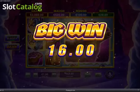 Скрин5. Fire Blaze Golden: Tundra Wolf слот
