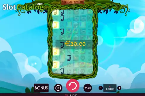 Скрин3. Hiding Clovers слот