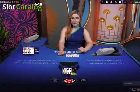 Скрин3. TAKE DEAL OR RISK BLACKJACK слот