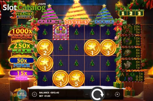 Скрин3. 3 Christmas Pyramids: Hold and Win слот